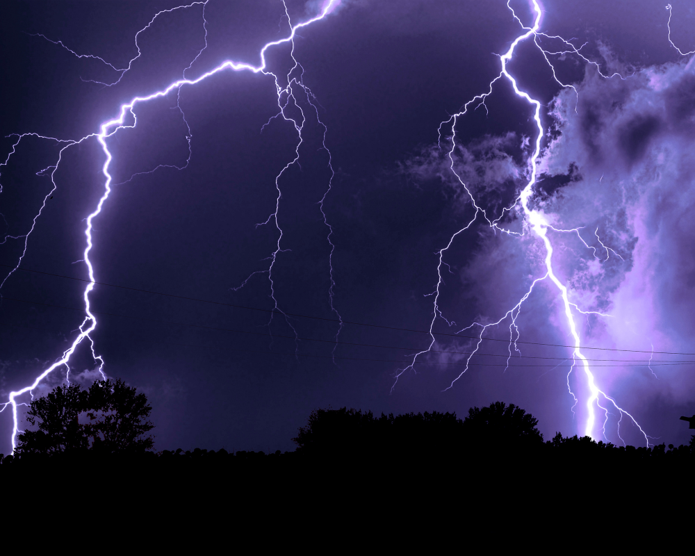 O que fazer quando seu eletrodoméstico parar de funcionar após oscilação ou queda de energia